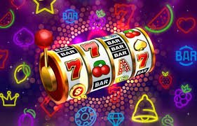 Meja permainan Live Casino dengan dealer profesional di nyonya4d